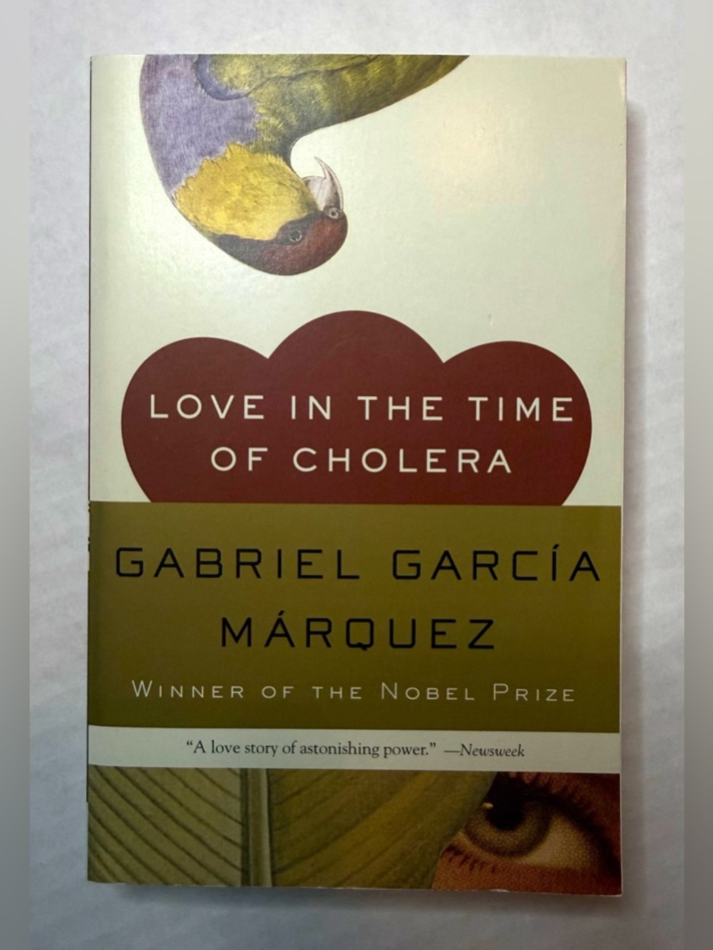 Love in the Time of Cholera Paperback Book by Gabriel Garcia Marquez